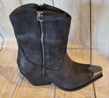 Very G  Women's Jimi Black Boot