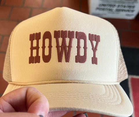 Cream & Tan Howdy Trucker Hat