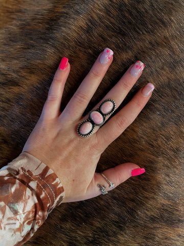 Pink Conch Adjustable Ring