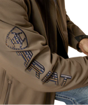 Ariat Men’s Logo 2.0 Softshell Jacket Banyan Bark