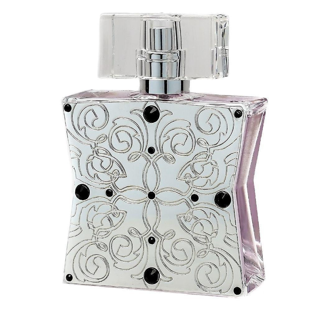Lace sales noir perfume